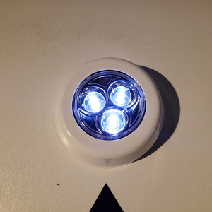 甄选拉姆斯塔小型灯家用室内照明灯卧室小夜灯走廊灯墙边衣柜照明