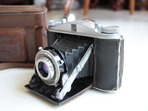 多唐60年代老上海皮腔古董照相机