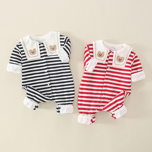 双胞胎婴儿衣服初生