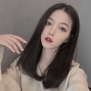 假发女中分长发气质