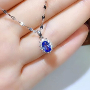 g18k金镶嵌天然无烧斯里兰卡蓝宝石吊坠戴妃女款颈饰满火彩带证书