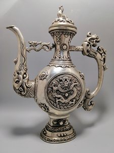 露铭斋旧藏纯铜壶康熙御制白铜貔貅盖龙壶仿古铜器工艺品摆件收藏
