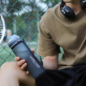 tritan运动水杯男生大容量喝水杯子健身超大水壶耐热太空杯1000ml