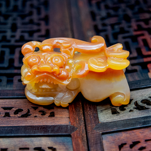 云南黄龙玉貔貅吊坠女天然金沙阴阳眼霸王挂件冰种手把件玉髓一对