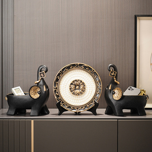 客厅壁柜装饰品摆件