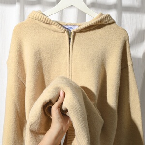 新款重磅杏色燕麦色翻领毛衣男宽松休闲带帽针织衫女秋