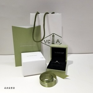 梵克雅宝项链包装盒