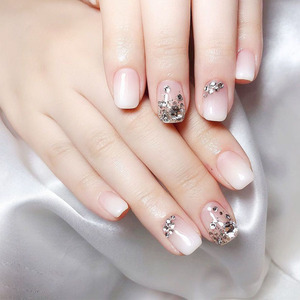 新娘指甲贴美甲成品甲片结婚带钻婚甲贴片穿戴式奢华拍婚纱照拆卸4人