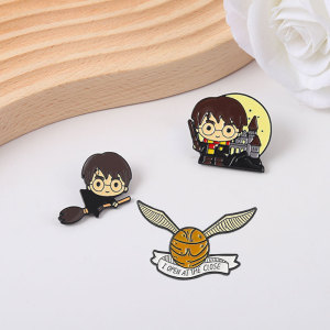 金色飞贼胸针哈利波特周边金属徽章卡通可爱动漫日系衣服包包配饰