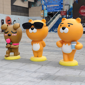 网红打卡店门口卡通人物公仔摆件kakao奶茶店铺装饰卡考商场雕塑