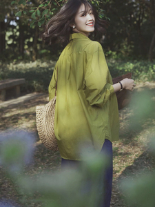 法式牛油果绿衬衫女春秋夏季薄款防晒休闲显瘦设计感小众上衣外套