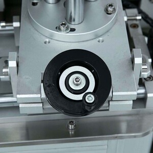 全自动卡片贴标包m 分卡贴膜机器子机装袋 刮刮卡吊牌贴标签机器