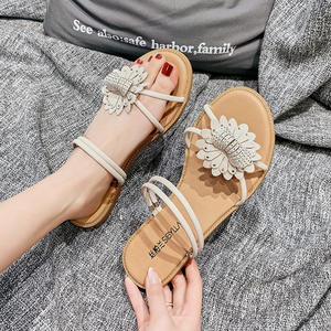 丝柏兰两穿凉鞋女2021夏季新款一字带仙女风平底水钻凉拖鞋女外