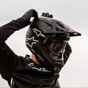 20款alpinestars越野山地车头盔速降自行车头盔碳纤维全盔missile