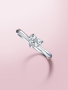 dr求婚钻戒心形