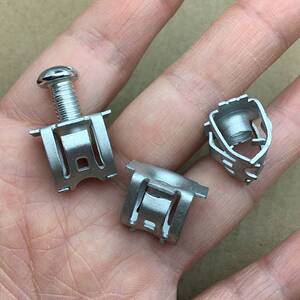 原厂适用于科雷傲 科雷嘉 汽车保险杠前牌照固定螺丝母底座铁卡扣