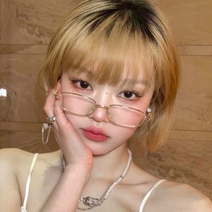 韩系小框长方形眼镜框女ins风近视眼镜度数可配复古金色窄框眼镜