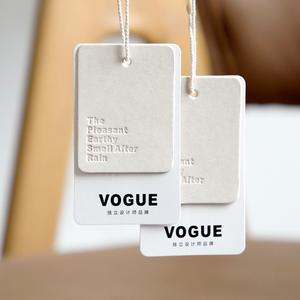 高档轻奢服装吊牌定做工艺吊牌特种纸简约文艺高端吊牌设计女装吊卡