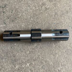 河南豪丰旋耕机花键轴 加粗花键轴淬火油钢性310*235*5宽14孔