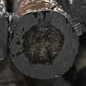 新品通讯防腐木杆油木杆油电杆防腐油炸电线杆木质电线杆6米7米9