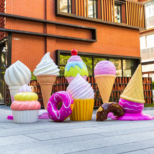 户外卡通甜筒组合玻璃钢雕塑商场大型雪糕系列摆件仿真冰淇淋装饰