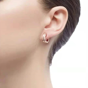 柳丁蛇骨蛇形耳环宝格丽维修陶瓷圆饼纽扣男女情侣纯银耳钉