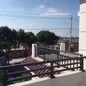 二楼阳台护栏别墅镀锌栏杆庭院户外加高楼顶露q台家用楼梯扶手室