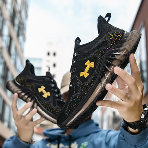 2021春秋新款正品安德玛运动休闲鞋男士跑鞋透气轻便爆米花满天星