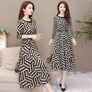 博雅琪服饰连衣裙女新款韩版胖妹妹收腰显瘦中长款过膝连衣裙子女