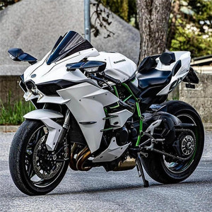 地平线摩托车川崎400cc