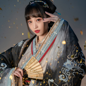 男女款[ 豆蔻汉服小裙【儿 -麒麟襦幻梦]交领 小梦款】