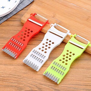 塑料削皮刀 厨房多功能切菜器刨刀切丝花刀厨房削皮器土豆去皮刀