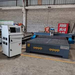 东广东厂家直供电脑数控铝蜂窝板雕刻机抗倍特板复合板蜂窝板切割