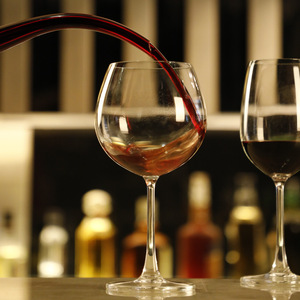 山东华鹏无铅水晶玻璃勃艮第红酒杯高脚葡萄酒杯威尼斯酒店杯子