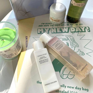 00破i了看见美女吧淘宝酵母精华水乳悠塔yotar爽肤水女补水清爽混