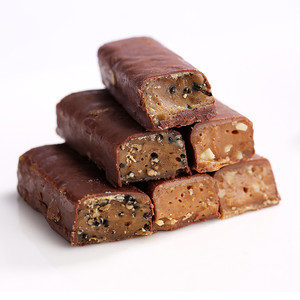 锦大黑芝麻巧克力紫皮糖500g花生夹心巧克力零