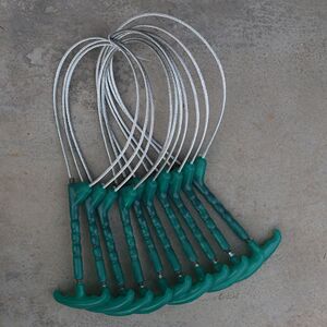 给猪打针工具阉猪架神器器械不锈钢猪场兽用兽医牛羊钩夹阉猪器