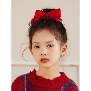 红色韩国女童短发头饰发饰新款发卡缎面蝴蝶结顶夹儿童公主发夹子