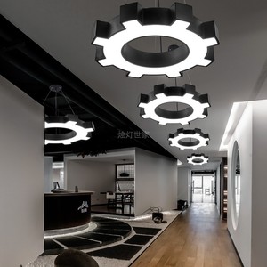 齿轮工业风办公室led吊灯创意艺术健身房铁艺灯现代简约网咖灯具