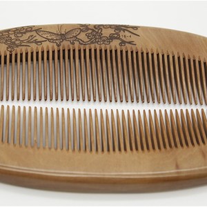 包邮正品老桃木梳梳蝴蝶雕花梳子 发护 16pcm加厚天然材质木梳