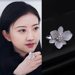 司藤景甜网剧同款戒指花朵设计感首饰复古指环网红轻奢小众配饰女