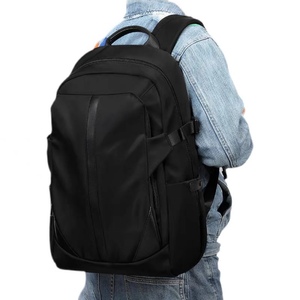专柜商务休闲双肩包电脑包轻便学生书包男士包包大容量出差背包