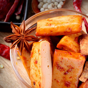 香辣条豆腐干小包装儿时休闲麻辣味零食小吃组合