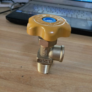 5kg15公斤液化n气钢瓶角阀煤气罐角阀石油气罐开关纯铜加厚阀门