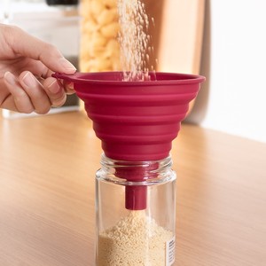 日本可折叠伸缩漏斗食品级硅胶大口径家用倒油倒酒加油分液倒油斗