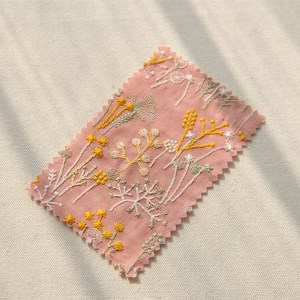 纯棉刺绣a布料面料diy手工材料包包抱枕窗帘餐桌盖布小碎花花布
