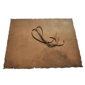 复古羊皮卷羊皮纸书写藏宝图密室线索道具破旧契约卷轴地图可