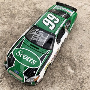 精细版1:24纳斯卡赛车仿真合金汽车模型j电镀版 赛车手签名版 限