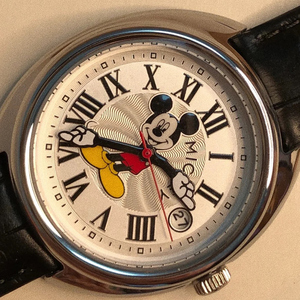 迪士尼米奇老鼠联名手表中古风机械日式学生2021年新款女百迪表业