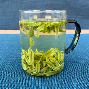 安吉碎茶片白茶碎新茶明前高碎高沫茶叶自己喝口粮茶绿茶春茶一斤